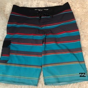 Billabong Men’a Board Shorts